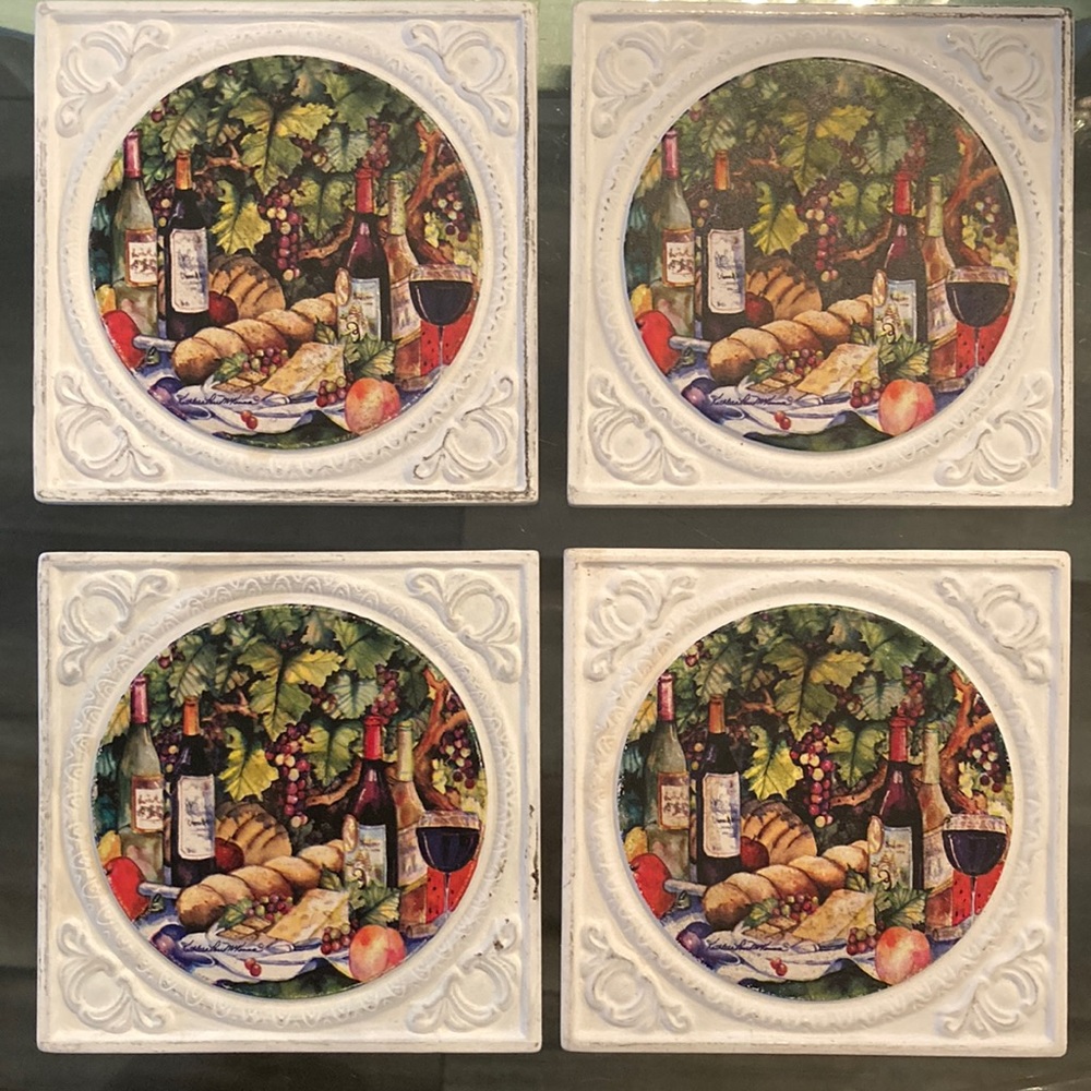 Ambiance Wine Grapes Travertine Coaster Set (Set of 4)